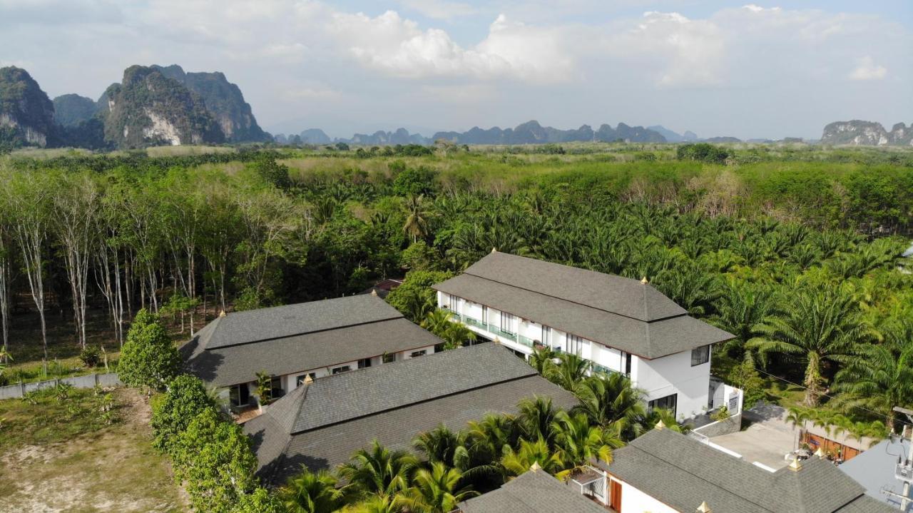 Amadha Villas Retreat - Free Tuk-Tuk Service To The Beach Ao Nang Zewnętrze zdjęcie